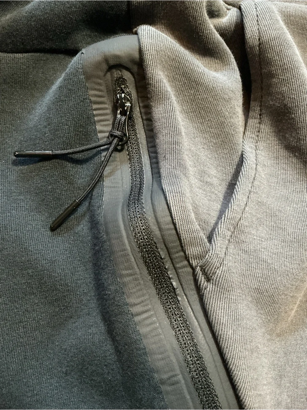 Nike sportswear tech